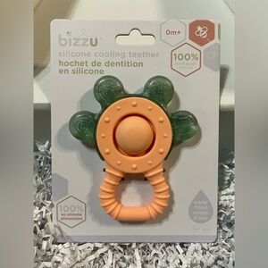 NEW Bizzu Silicone Cooling Teether